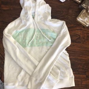 Hollister Sweatshirt